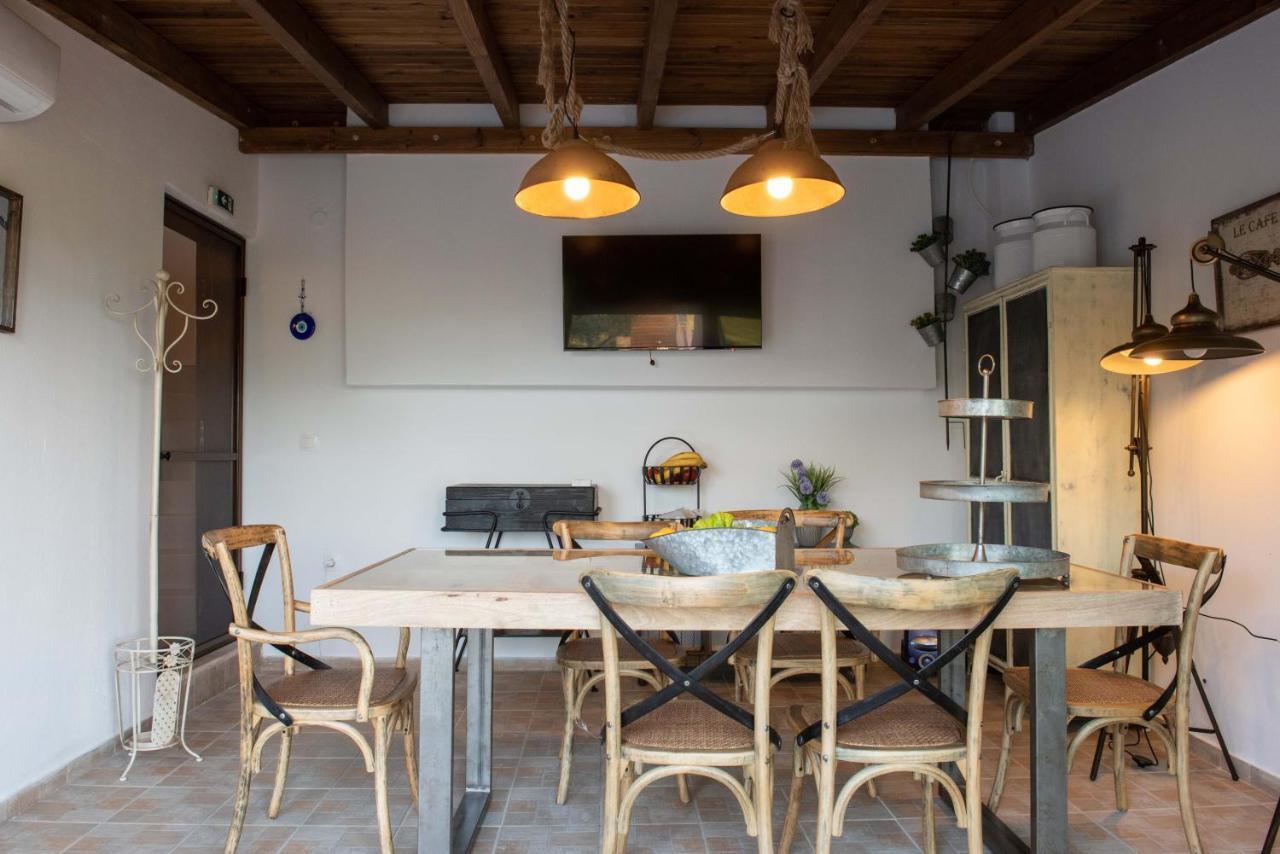 Dandy Villas Nea Roda - Melodic Waves - Private - Pool - Parking - Cellar Exterior foto